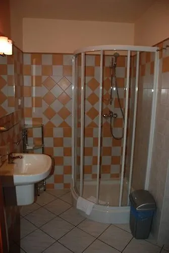 Hotel Lorenzo Cracovia 3*,
